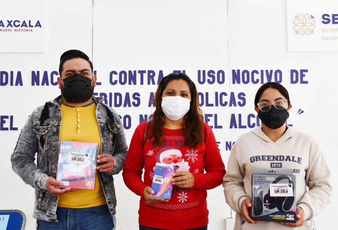 Conectar con los jóvenes a través de redes sociales para prevenir Adicciones: Karla Menéndez Cedillo